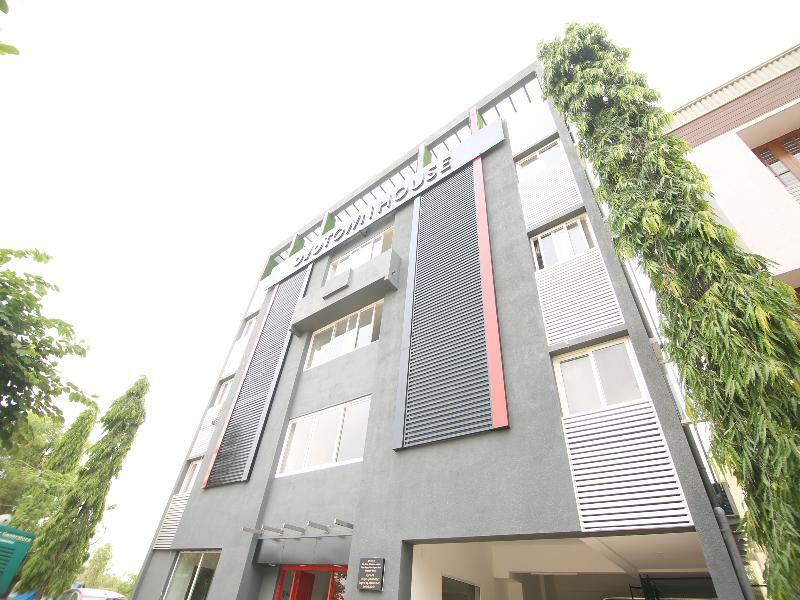 Готель Townhouse Airport Road Yelahanka Екстер'єр фото